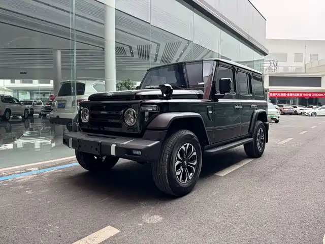 212 T 01 2025 2.0 T