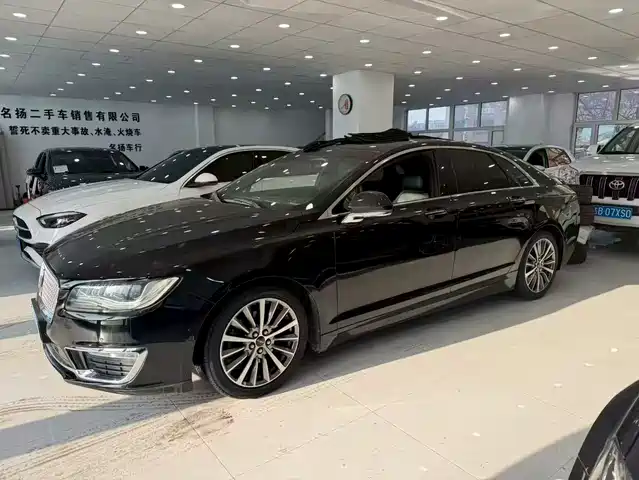 Lincoln MKZ 2017 2.0 T
