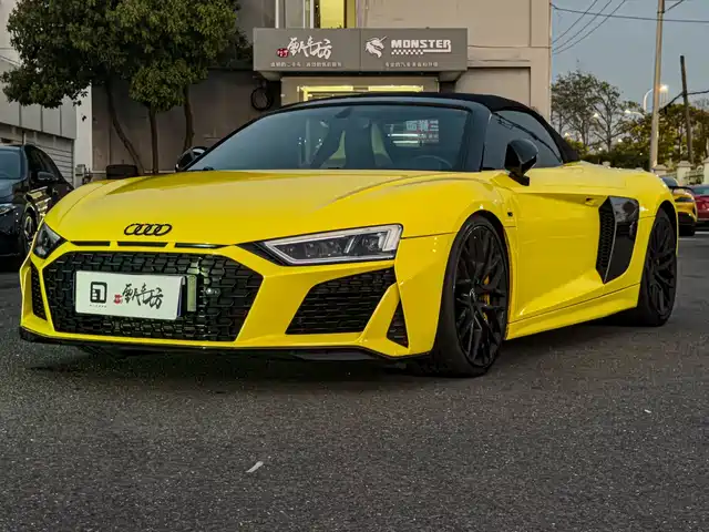 Audi R8 2017 V 10 Spyder