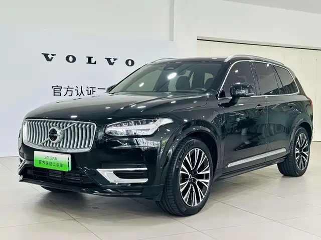 Volvo XC90 Hybrid 2024 T 8 7