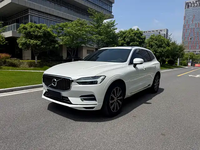 Volvo XC60 2021 T 5 4 WD