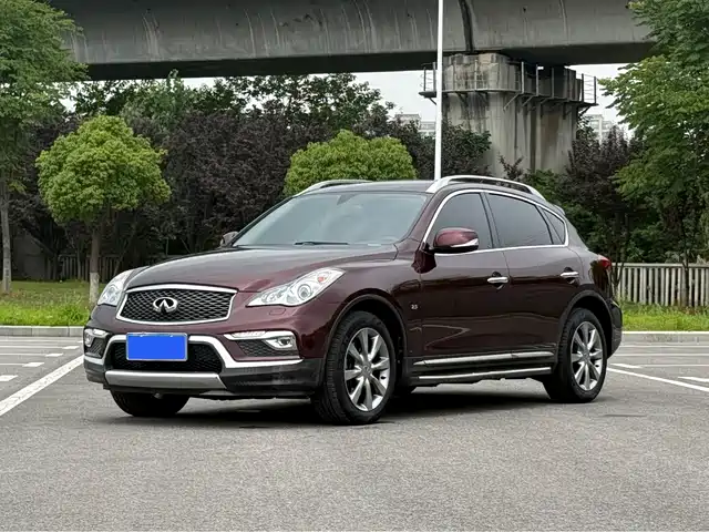 Infiniti QX 50 2015 2.5 L