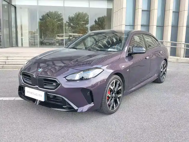 BMW M 235 L 2025 M 235 L