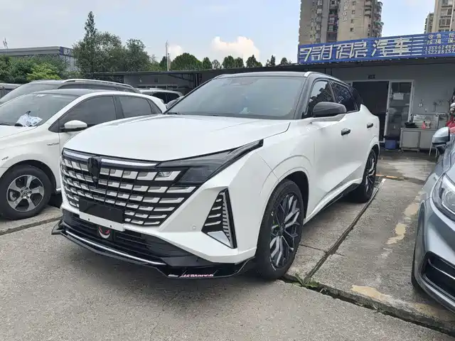 Changan UNI-Z 2025 1.5 T