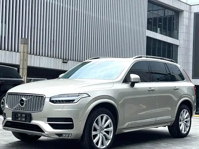 Volvo XC90 2017 T 6 5
