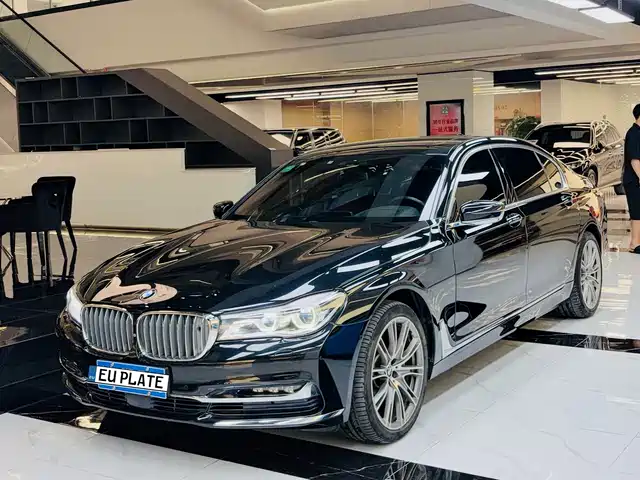 BMW 7-Series 2017 750 Li x Drive