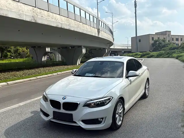 BMW 2-Series 2015 218i