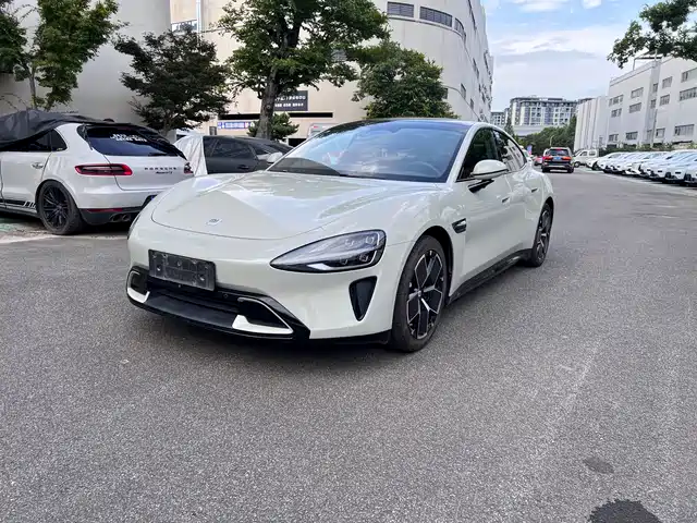 Xiaomi SU7