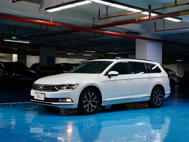 Volkswagen Variant
