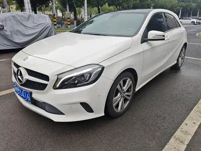 Mercedes-Benz A-Class 2016 A 200