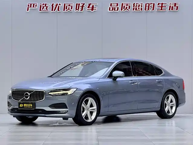 Volvo S90 2018 T 4