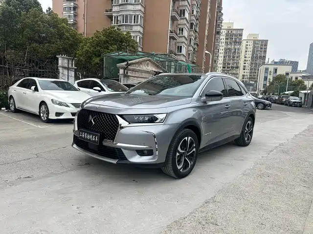 DS 7 2020 45 THP