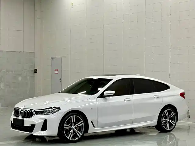 BMW 6-Series GT 2022 630i M