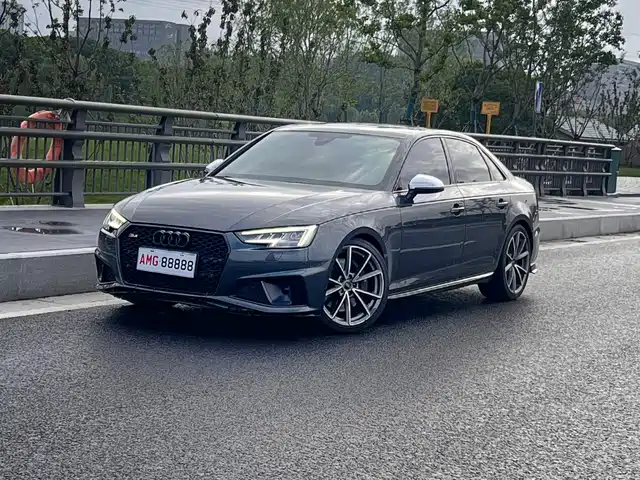 Audi S 4 2018 S 4 3.0 TFSI