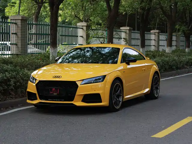 Audi TT 2017 TT Coupe 45 TFSI quattro