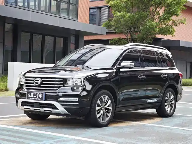 Trumpchi GS8 2017 320 T 2 WD ( )
