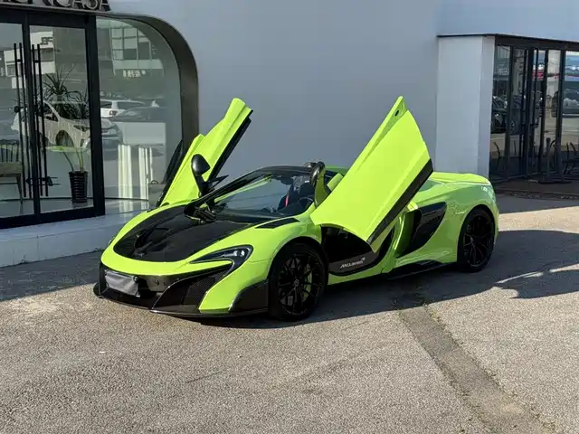 McLaren 12 C 2013 3.8 T COUPE