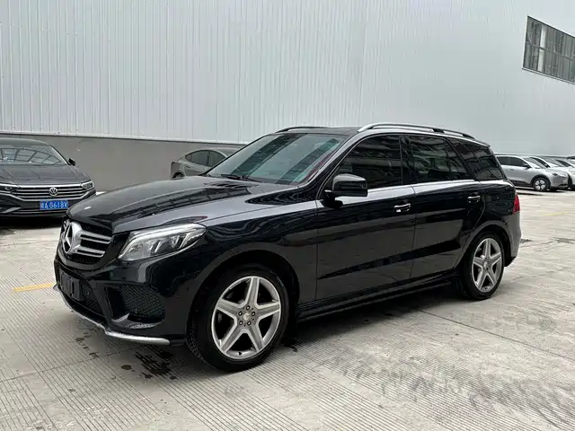 Mercedes-Benz GLE 2015 GLE 400 4 MATIC