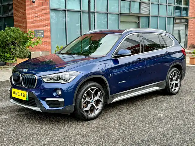BMW X1 2018 x Drive 25 Le Luxury