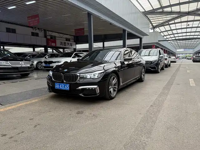 BMW 7-Series 2018 730 Li Leading M