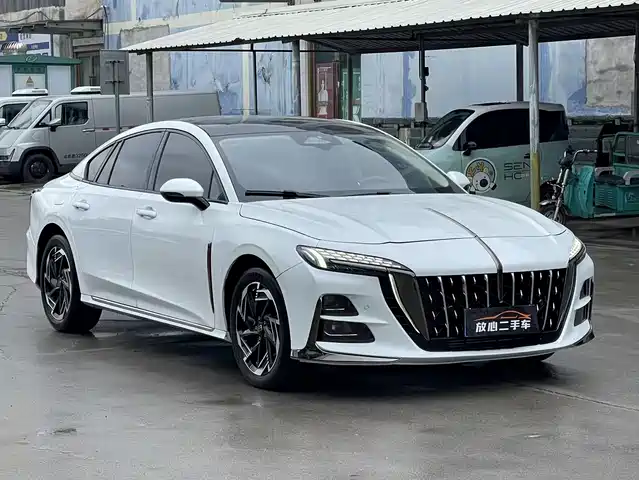 Hongqi H 6 2023 2.0 T
