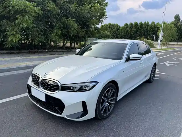 BMW 3-Series 2025 325 Li M