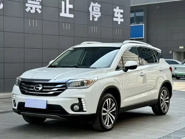 Trumpchi GS4 2017 235 T AT 2 WD