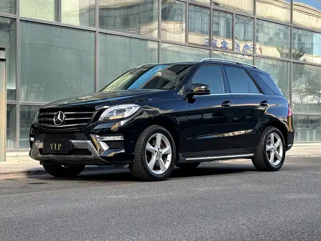 Mercedes-Benz M-Class 2015 ML 400 4 MATIC