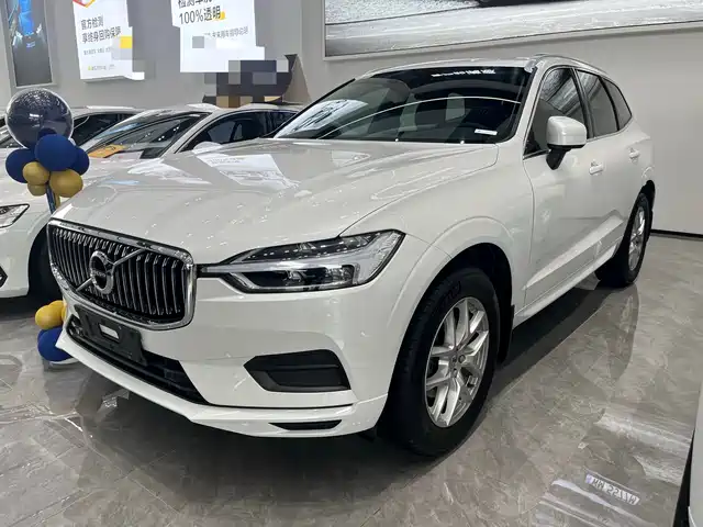 Volvo XC60 2019 T 5 4 WD VI