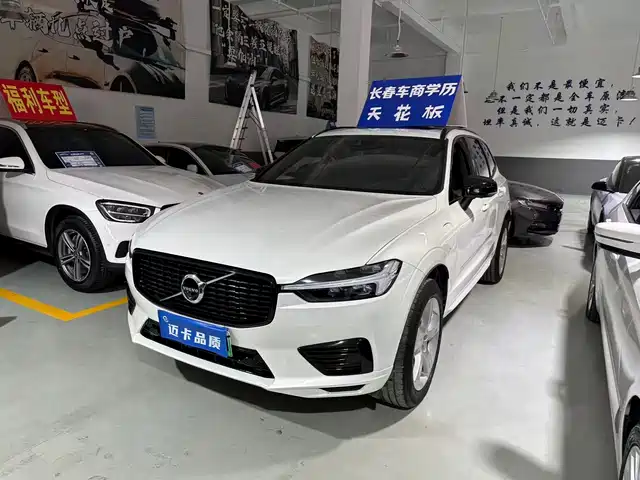 Volvo XC60 Hybrid 2021 T 8 E Hybrid