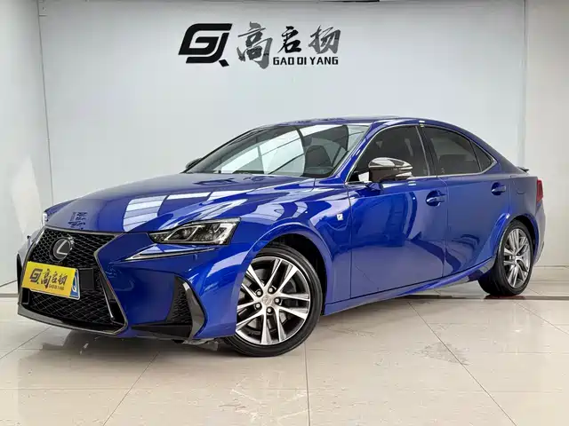 Lexus IS 2017 300 F SPORT