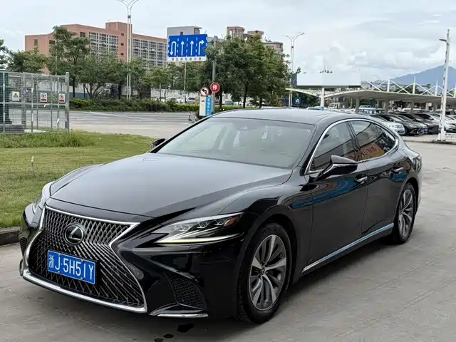 Lexus LS 2018 350 V