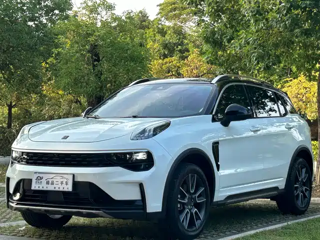 Lynk & Co 01 2021 2.0 TD 2 WD Pro