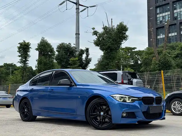 BMW 3-Series 2019 320i M