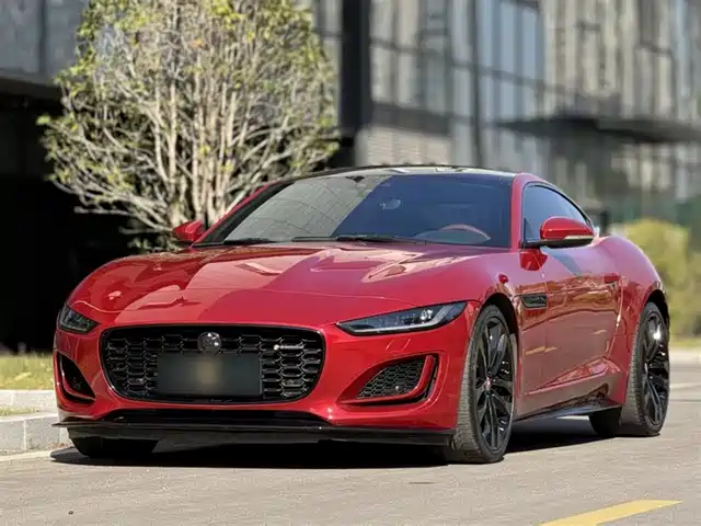 Jaguar F-TYPE 2023 P 300 R-DYNAMIC BLACK