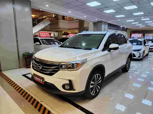 Trumpchi GS4 2017 235 T MT 2 WD