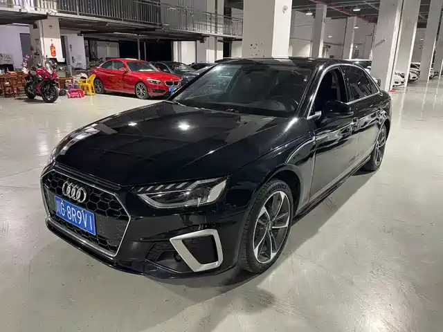 Audi A4L 2019 40 TFSI V