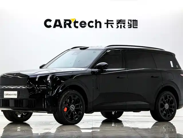 Lynk & Co 900 2025 2.0 T Ultra 6