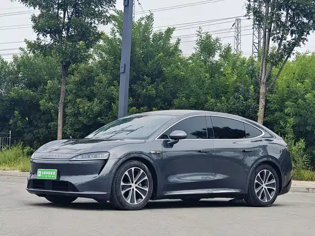 Luxeed R7 2024 EV 667km Pro