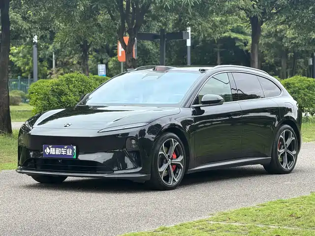 NIO ET 5 T 2023 75k Wh Touring