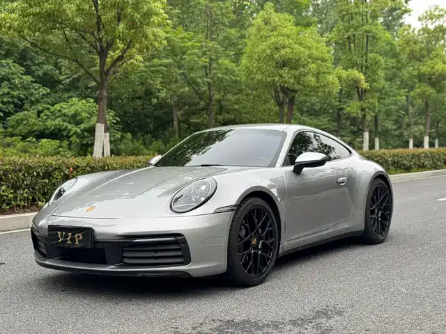 Porsche 911 2023 Carrera 3.0 T