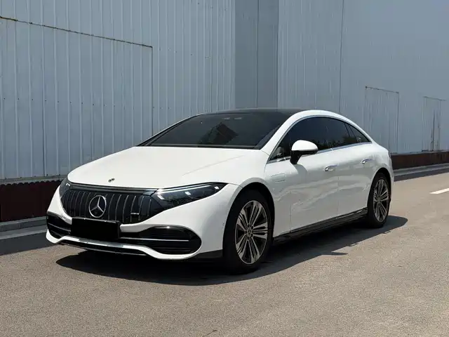 Mercedes-Benz EQS 2022 450+