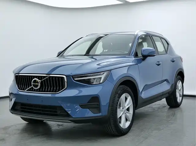 Volvo XC40 2024 B 3