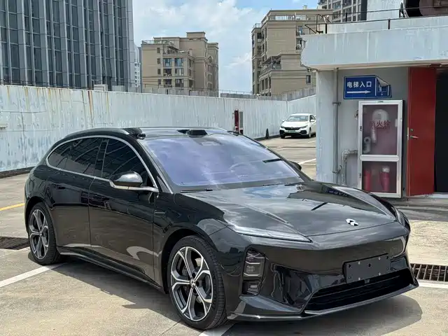 NIO ET 5 T 2025 75k Wh Touring