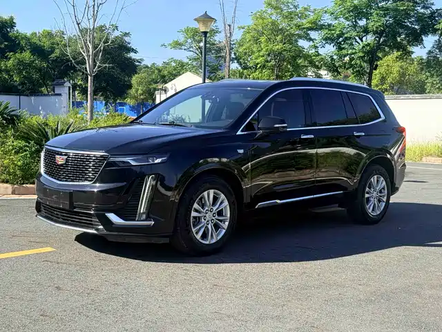 Cadillac XT 6 2021 28 T 4 WD