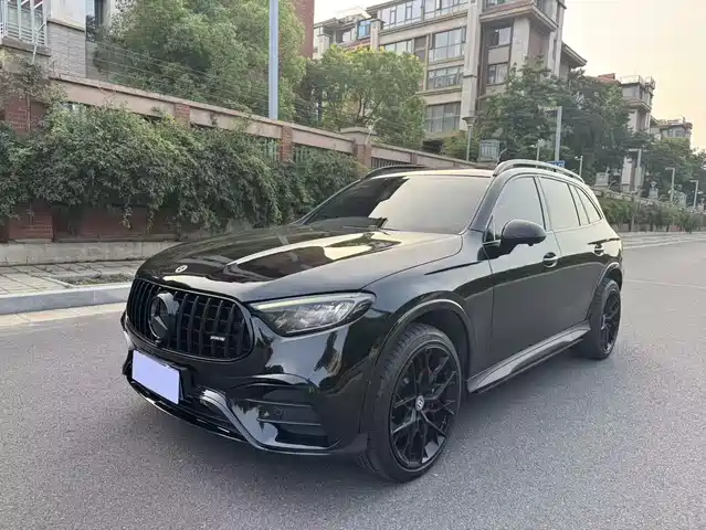 Mercedes-Benz GLC 2023 GLC 260 L 4 MATIC 7