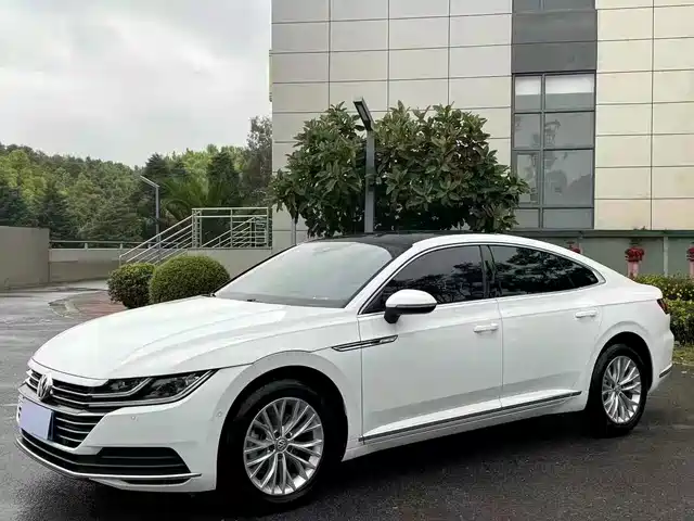 FAW -Volkswagen CC 2019 330 TSI V