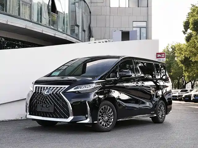 Lexus LM 2020 300h