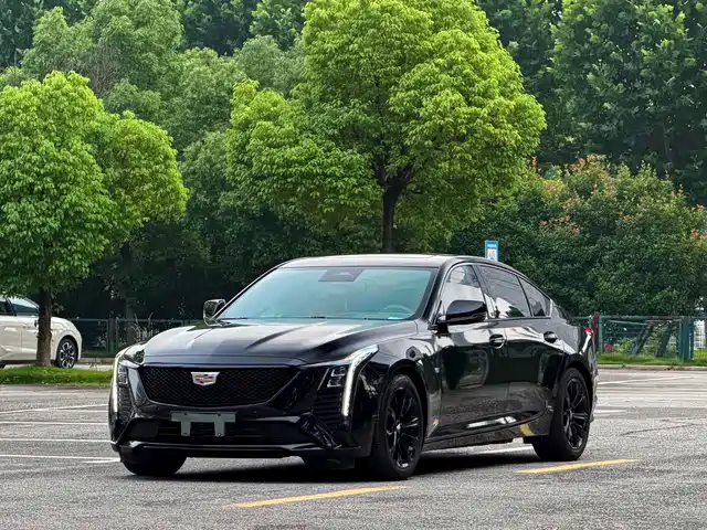 Cadillac CT 5 2024 28 T Luxury Pro