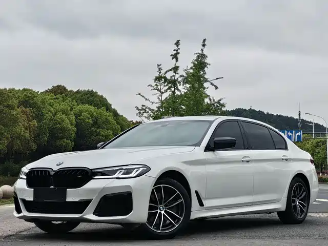 BMW 5-Series 2022 525 Li M